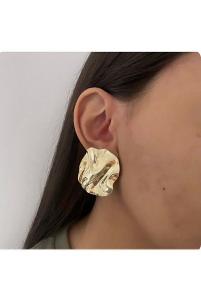 Be Best Women's Gold Color Oval Model Wavy Earrings Be133