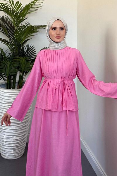 MERVEN AKYÜZ Sasha Skirt Suit Candy Pink