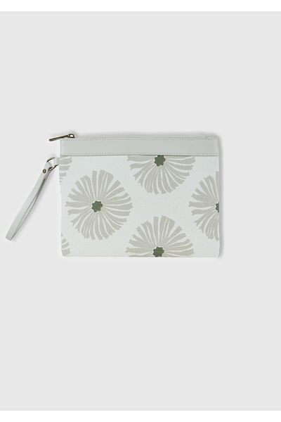 United Colors of Benetton Women's Cream Patterned Wallet