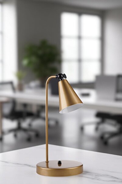 Lumexx New Dora Antique Table Lamp