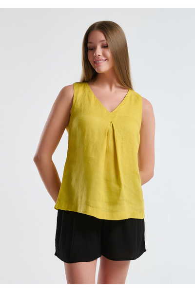 United Colors of Benetton Women's Yellow 100% Linen V-Neck Sleeveless Wide Cut Blouse