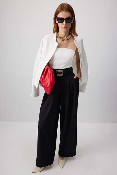Touché Privé Pleated Crepe Trousers Pleated Crepe Trousers