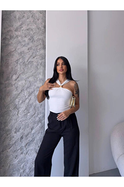 hazelin Γυναικεία λευκή μπλούζα με γιακά με μεταλλική λεπτομέρεια κομψή κομψή μπλούζα HZL25S-FRY123251