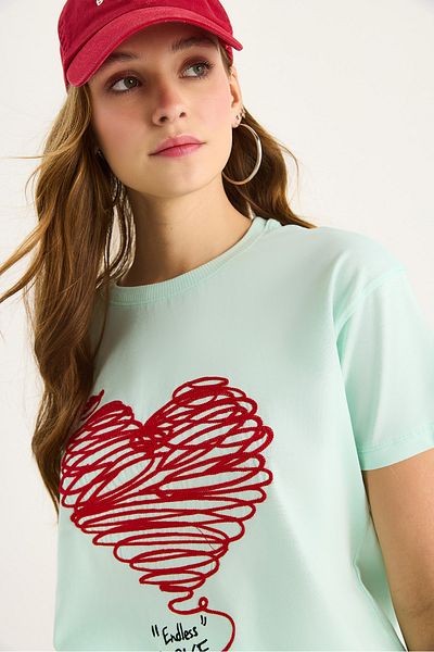 Bianco Lucci Women's Cotton Short Sleeve Crew Neck Heart Embroidered T-Shirt 60602028