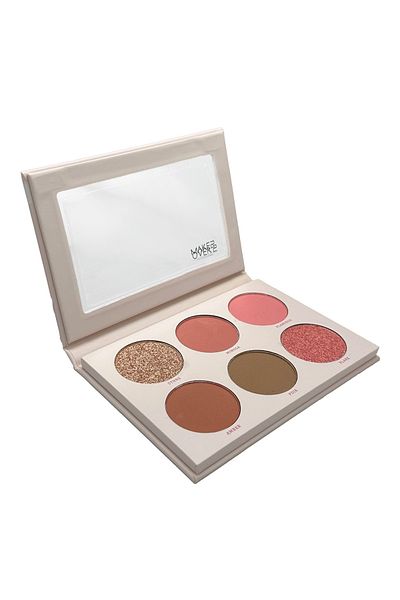 Makeover22 Luxe Cheek Blush Palette M3204