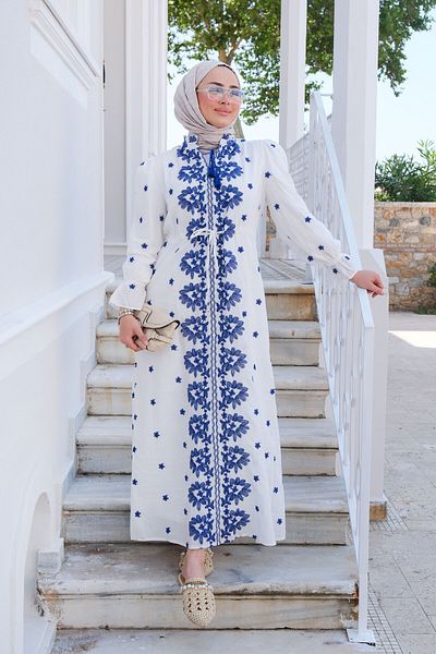 LOCCO Rochie de damă cu broderie florală albastră