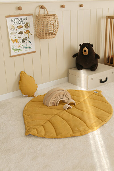 Dear Deer Love Oyun Halısı - Hardal Yaprak Oyun Minderi