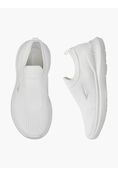 Dash حذاء رياضي سهل الارتداء ومحكم الغلق مع لسان سحب