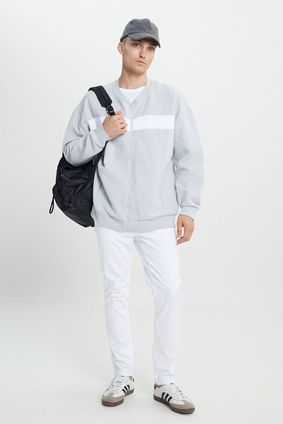 AC&Co / Altınyıldız Classics Men's Light Gray Oversize Loose Cut Fleece Inside 3 Thread College Collar Patterned Sweatshirt Jacket