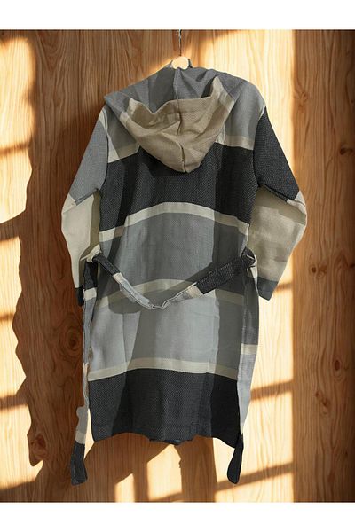 TekStilize Muslin Striped Bathrobe