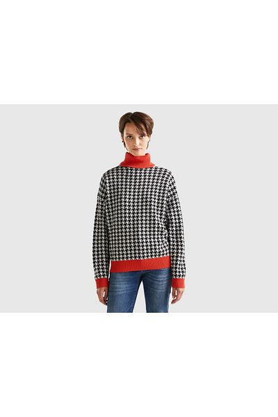 United Colors of Benetton Women's Houndstooth Turtleneck Sweater