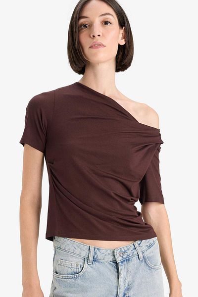 DeFacto Slim Fit Slim Fit Boat Neck Short Sleeve T-Shirt F8008Ax25Au