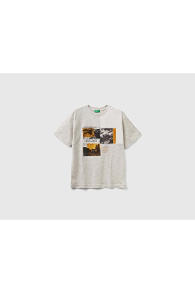 United Colors of Benetton تي شيرت جرافيكي بأكمام قصيرة للأولاد