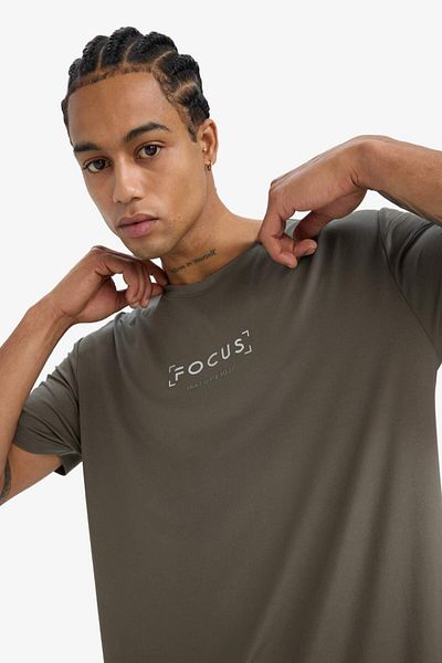 DeFacto DeFactoFit Standard Fit Crew λαιμόκοψη με στάμπα κοντομάνικο μπλουζάκι C9268AX25AU