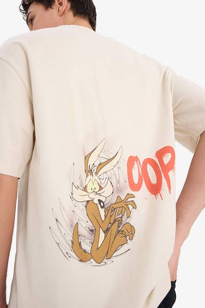 DeFacto Looney Tunes Boxy Fit Crew Neck Back Printed Short Sleeve T-Shirt E9292Ax25Au