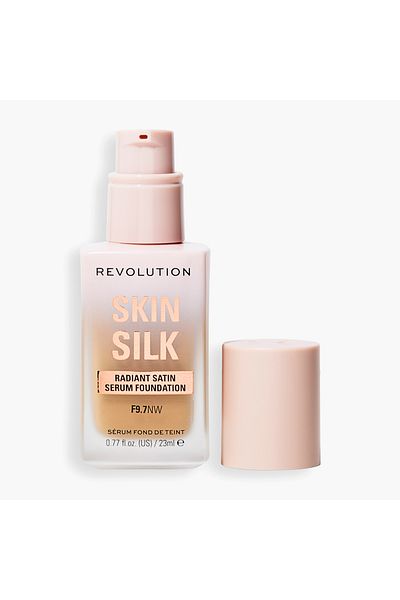 MAKEUP REVOLUTION Skin Silk Serum Foundation - 23 ml