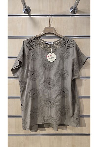 Park Moda Ιταλική βαμβακερή μπλούζα με δαντέλα στην πλάτη