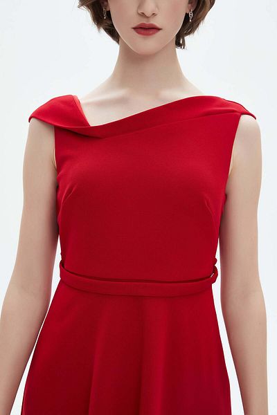 Nichii Sleeveless Ruffled Midi Dress with Boat Neck