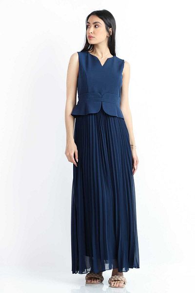 Nichii Pleated Sleeveless Maxi Dress
