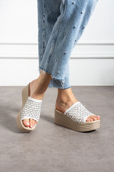 pasyone White Stone Detailed Women's High Heeled Straw Patterned Slippers