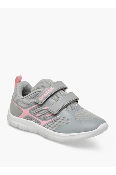 Oaklan by Shoexpress Logo Print Sports Shoes with Hook and Loop Closure