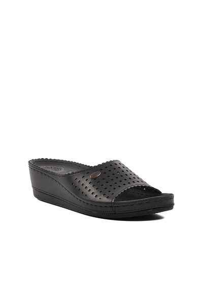 AYK'S Black Women's Slippers 15.034 Z