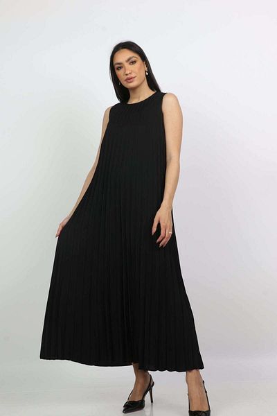 Nichii Women's Solid Pleated Long Evening Dress without Sleeves