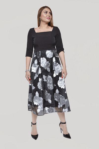 Nichii Square Neck Midi Dress with Elbow-Length Sleeves