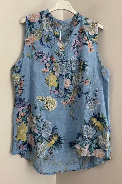 AYASOFYA OTANTIK Women's Italian Baby Blue Button Detailed Rose Pattern Cotton Tank Top