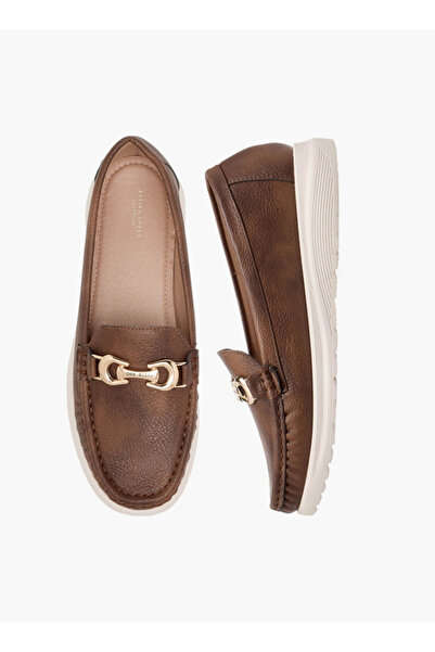 Flora Bella by Shoexpress حذاء فلورا بيلا سهل الارتداء بلمسات معدنية