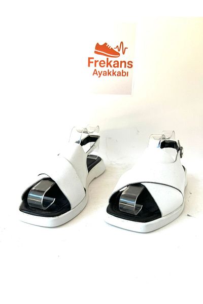 NEWGÜLTEKİN Genuine Leather Cross Comfortable Fit Topshot Belt Sandals