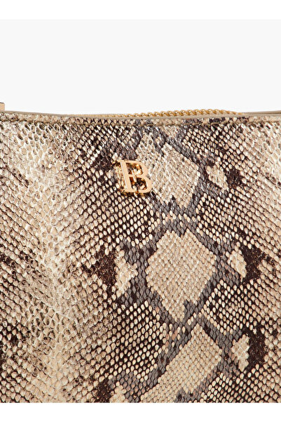 Flora Bella by Shoexpress Flora Bella Quilted Shoulder Bag with Detachable Strap and Zip Closure - W 22.5 x H 11.5 x D 6.5 cm