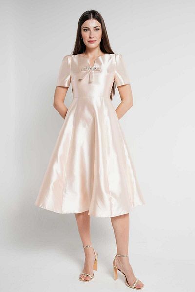 Nichii Embroidered Solid Short Sleeve Midi Dress