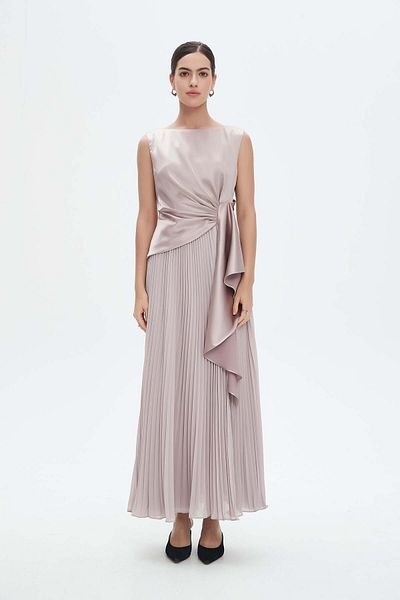 Nichii Sleeveless Pleated Maxi Dress