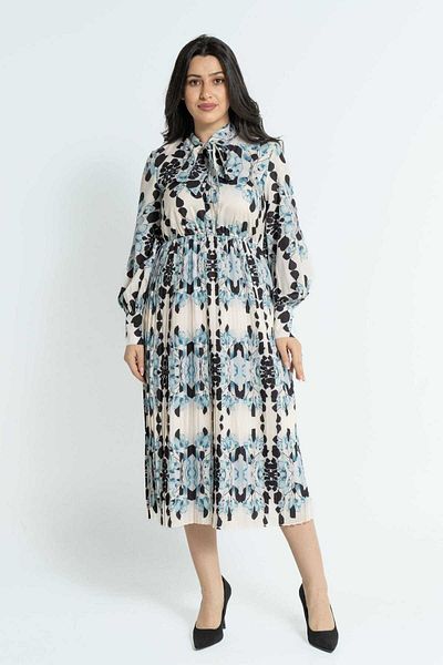 Nichii Women's Long Sleeve Printed Midi Dress with a Cinched Waist