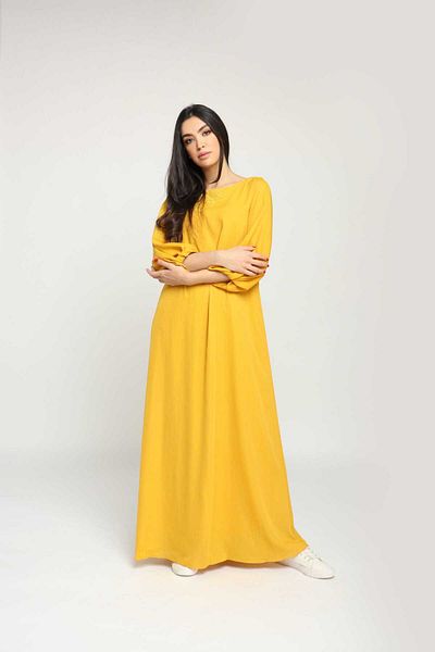 Nichii Solid Maxi Dress with 3/4 Sleeves and Round Neck