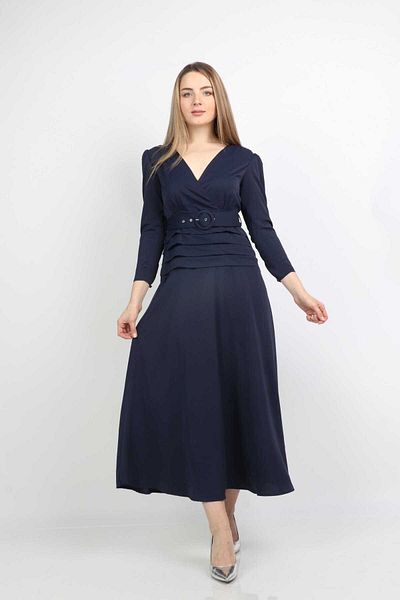 Nichii Long Dress with Wide Seven-Cut Neckline and Long Sleeves