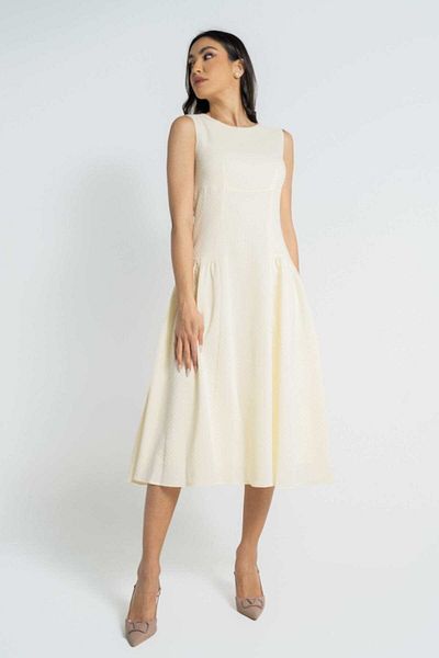 Nichii Solid Sleeveless Midi Dress