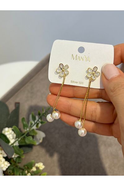VİYA Gold Flower and Pearl Detailed Dangle Steel Earrings