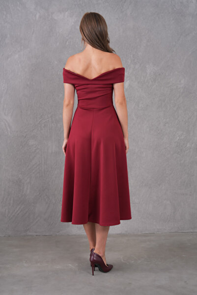 Secret Passion Lingerie Βουργουνδία ελαστικό ύφασμα κατάδυσης στράπλες σχέδιο με λαιμόκοψη Flared Cut Midi βραδινό φόρεμα 77128