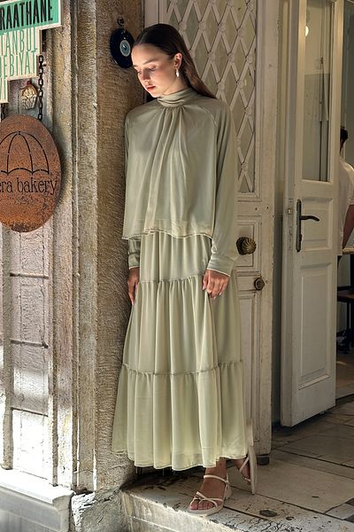 Birgül Bektaş Green Tie Detail Chiffon Skirt Set