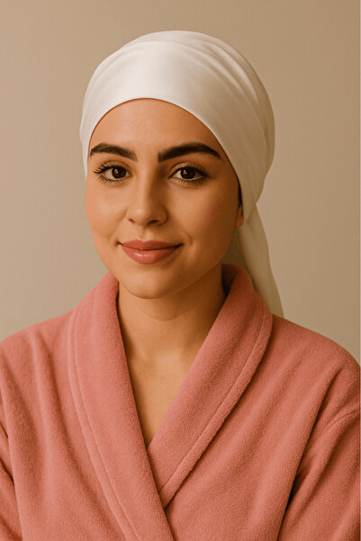 Wifi Store توربان حرير توت 100% - ابيض