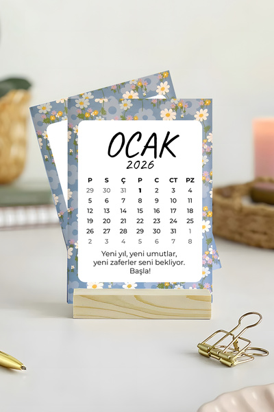 Anime Marketi Çiçek Desenleri 2026 Yılı Ahşap Standlı Masa Takvimi