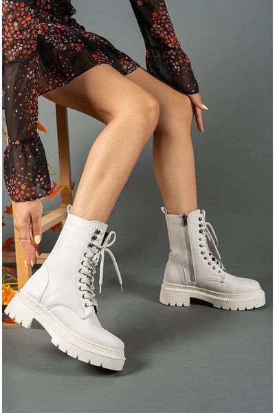 Zerenyus Χειμερινές γυναικείες μπότες Caxa Beige Lace Up με φερμουάρ