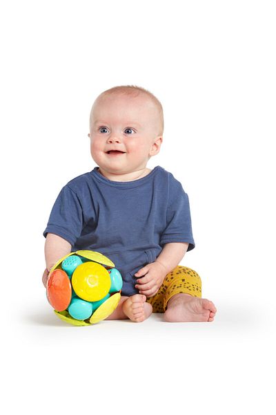 Bright Starts Wobble Bobble Crawl & Chase Ball, 3-36 Months
