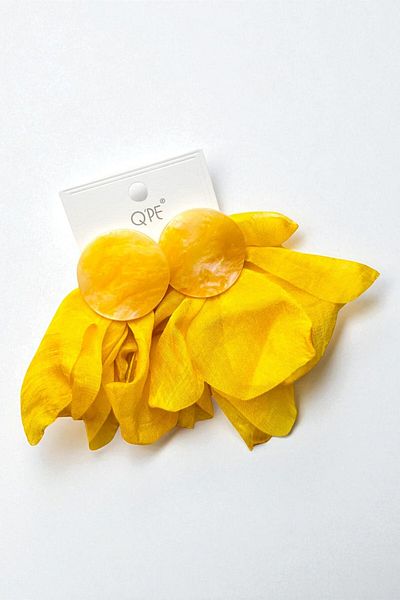 PETEK AKSESUAR Tulle Acrylic Button Earring