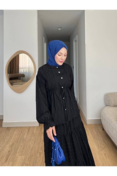 Modamorfo Lace Suit with Buttons on the Front, Laces on the Waist, Elastic Sleeves and Skirt - Black