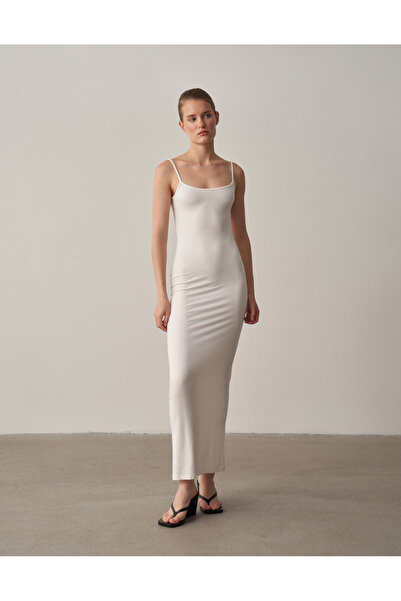 lessandromance Gündüzden Geceye Askılı Midi Elbise