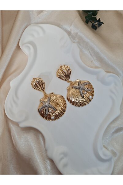 ZEYM Gold Seashell Earrings – Summer Earrings with Pearl Star Detail Golden Seashell |   Collection