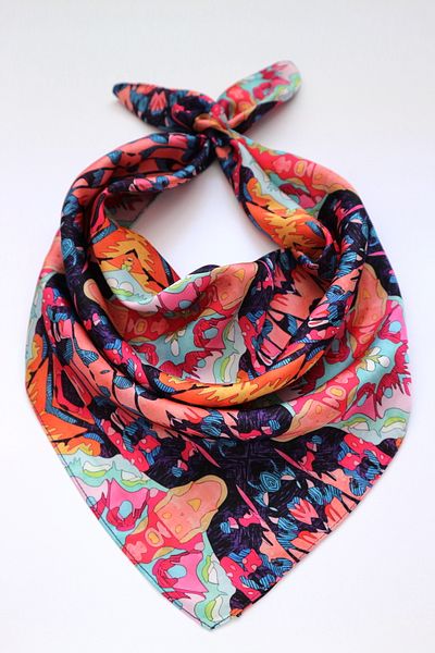 THE MOON Mia Symmetrical Abstract Patterned Silky Satin Scarf